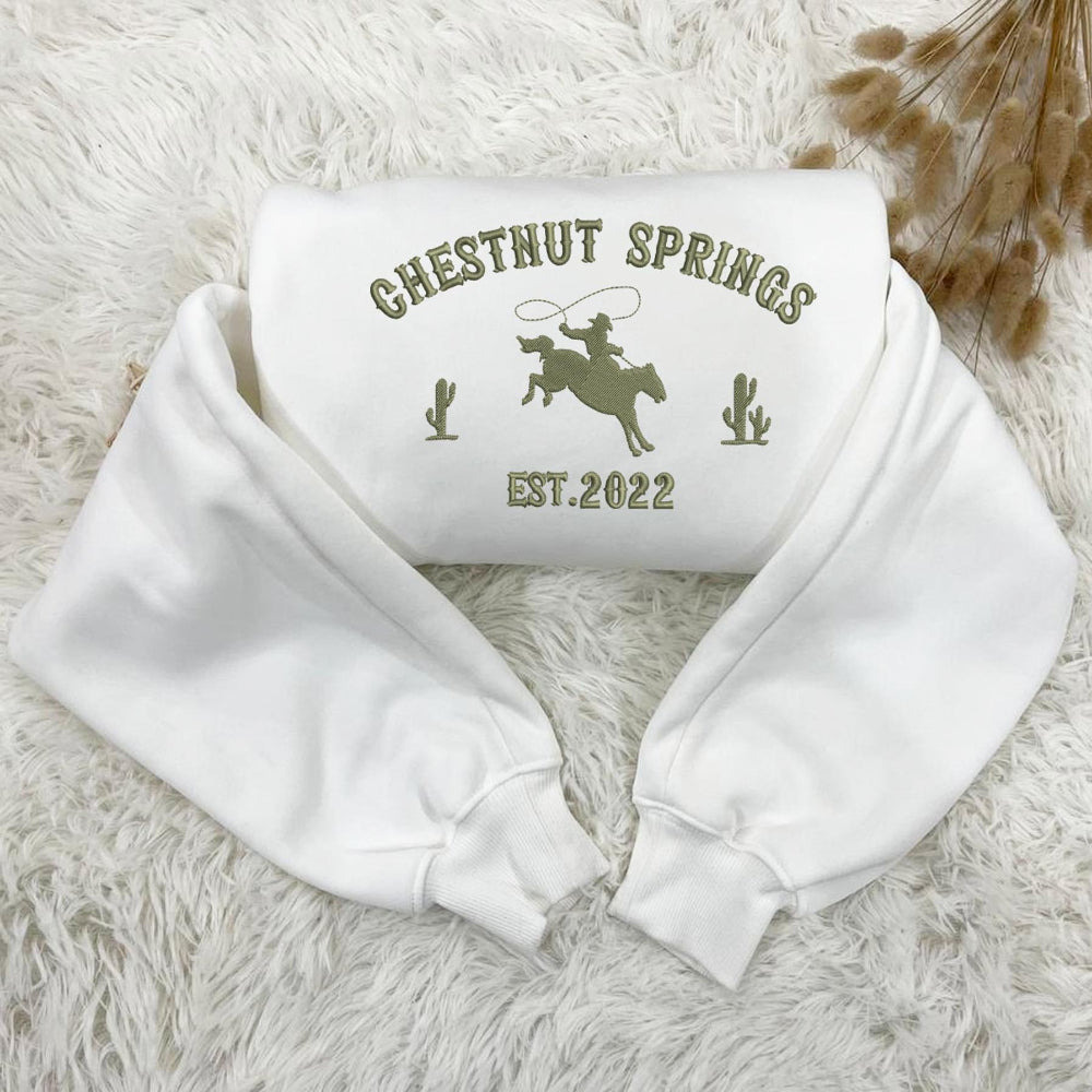 Chestnut Springs Western Embroidery Folded With Dried Wheat