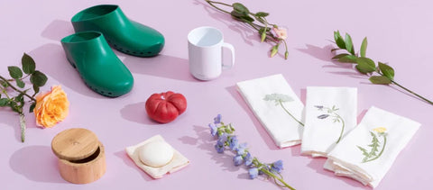 What are the best gifts for mom that are trending and meaningful?