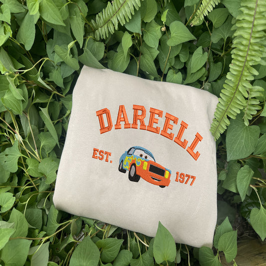 Sand Darell Est.1977 colorful car embroidered sweatshirt on leaves
