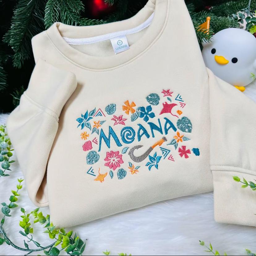 Embroidered Moana Sweatshirt, Cozy Fashion