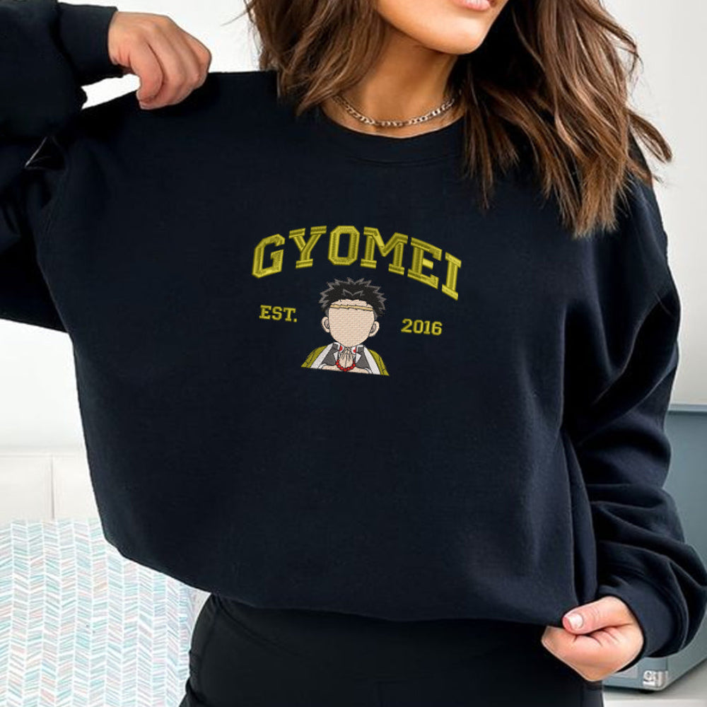 Black Gyomei crewneck, cozy oversized model indoor styling