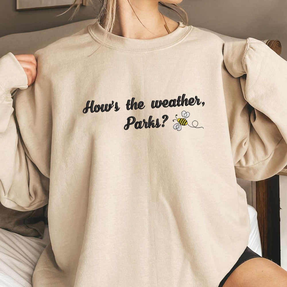 Sand Parks bee crewneck, cozy oversized model indoor styling
