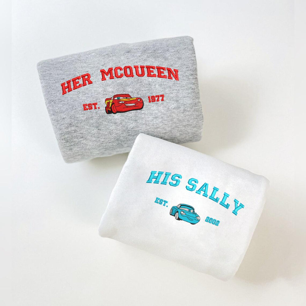 Folded sweatshirt, small Cars couple front embroidery