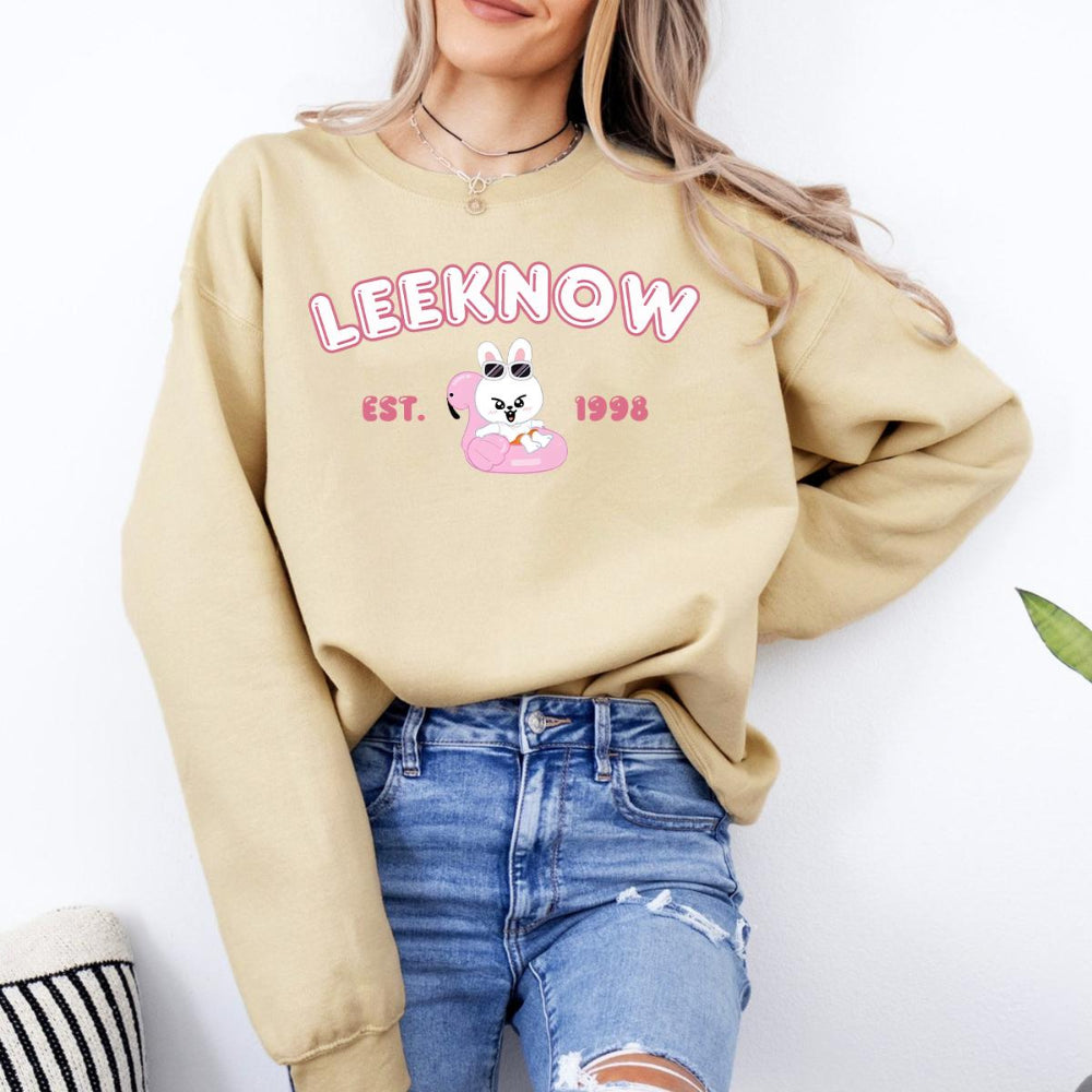 Sand LEEKNOW Est.1998 Leebit flamingo floatie sweatshirt, casual styling
