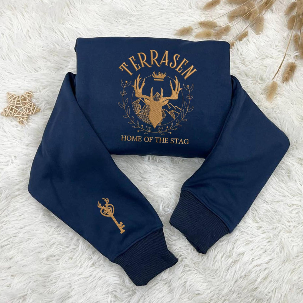 Navy Terrasen Home of the Stag crewneck on white fur
