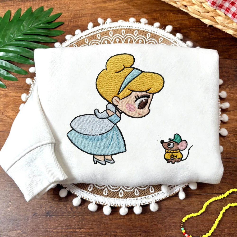 White Oversized Sweatshirt Featuring Adorable Embroidered Cinderella Bowing To Mouse