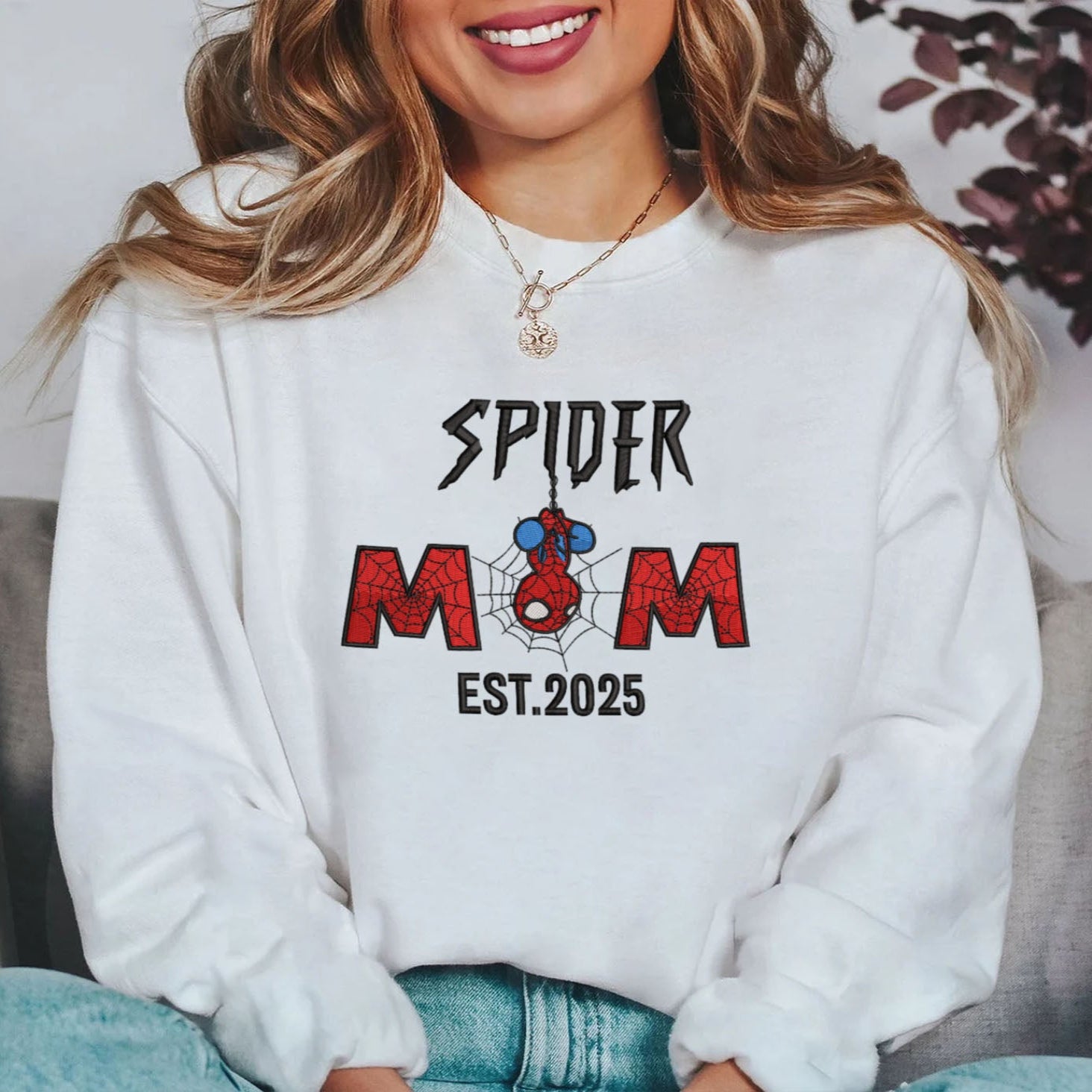 Spider Mom Embroidered Sweatshirt in White