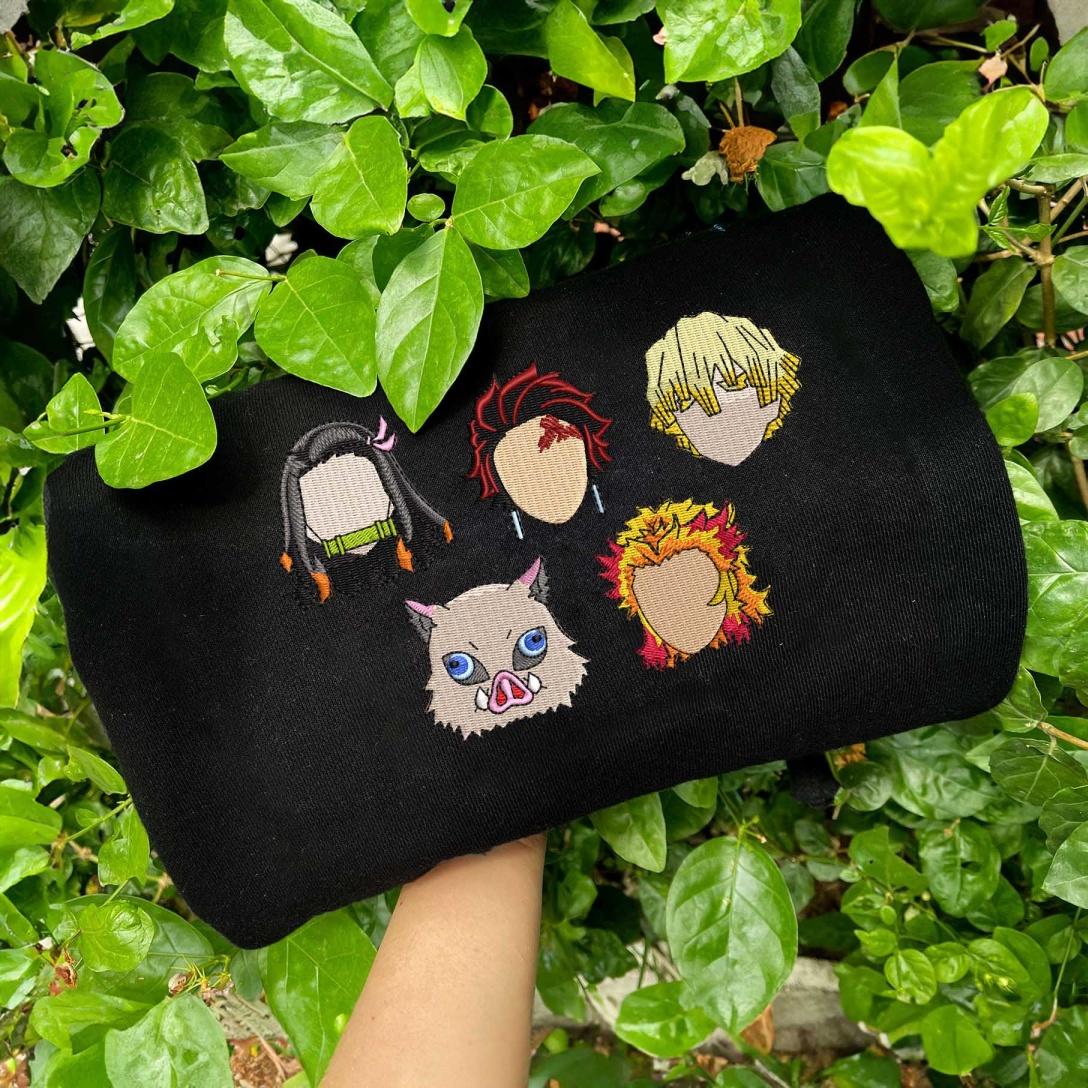 Demon Slayer Embroidered Sweatshirt in Black