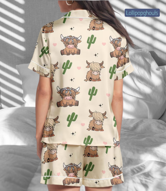 Highland Cow Cartoon Pajama Set, Cute Buffalo Silk Pajamas For Women, Summer Vibe Bridesmaid Pajamas, Cute Cow Pajamas Shorts