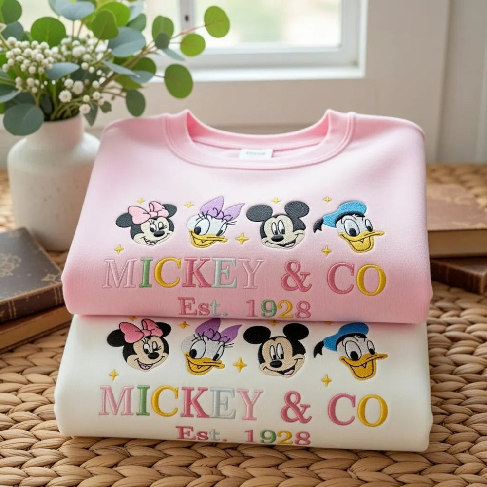 Sweatshirt Embroidered Minnie Daisy Mickey Donald Stars Mickey Co Est 