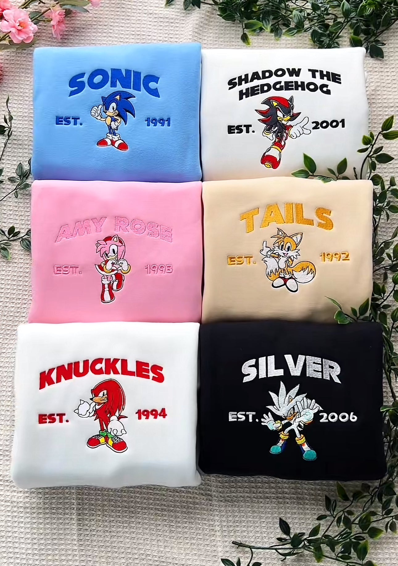  Sonic Character Embroidered Sweatshirt Collection