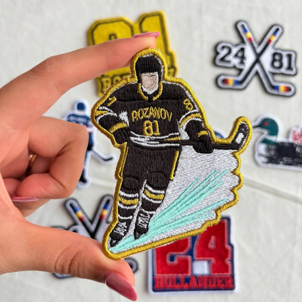 Vibrant Rozanov 81 Skater Patch Black Gold Soft Durable Design