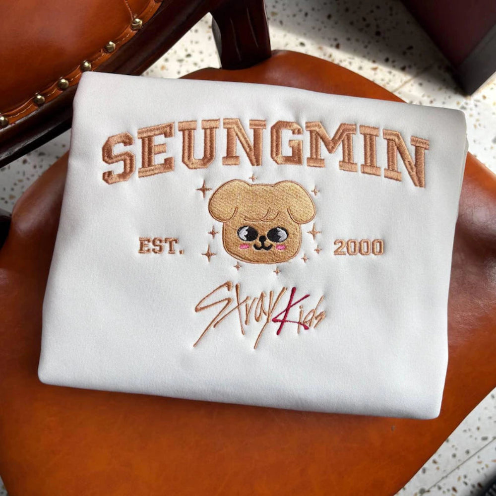 White Seungmin Embroidered Sweatshirt Folded, Brown Puppy SKZOO 2000